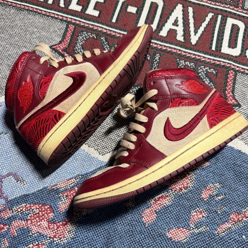 Nike Air Jordan 1 Mid SE Craft Roots Team Red Tan Suede DZ2820-601 Womens Size 7